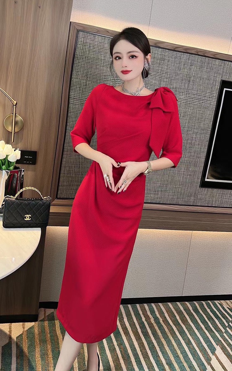 ĐẦM BODY NHÚN EO VAI NƠ D156